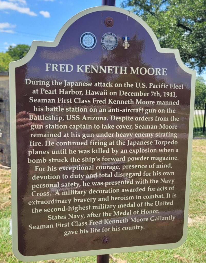 FRED KENNETH MOORE WAR MEMORIAL MARKER