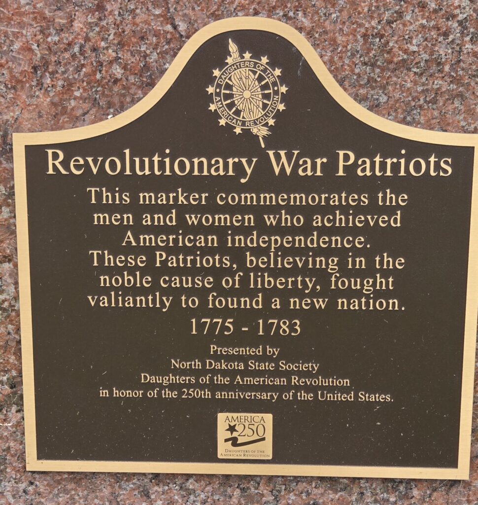 REVOLUTIONARY WAR PATRIOTS MEMORIAL MARKER WEST FARGO