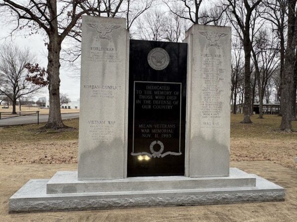 MILAN WAR VETERANS MEMORIAL