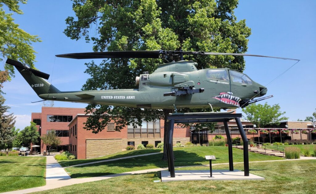AH-1F AIRCRAFT COBRA WAR MEMORIAL