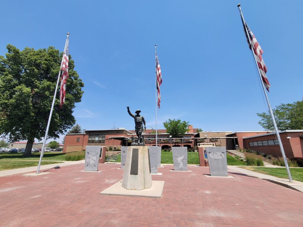 VERNAL SUPREME SACRIFICE WORLD WAR MEMORIAL