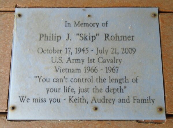 MIDDLETOWN VETERANS MEMORIAL PARK PLAQUE O
