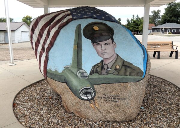 THE FREEDOM ROCK OF BENTON COUNTY MEMORIAL SIDE C