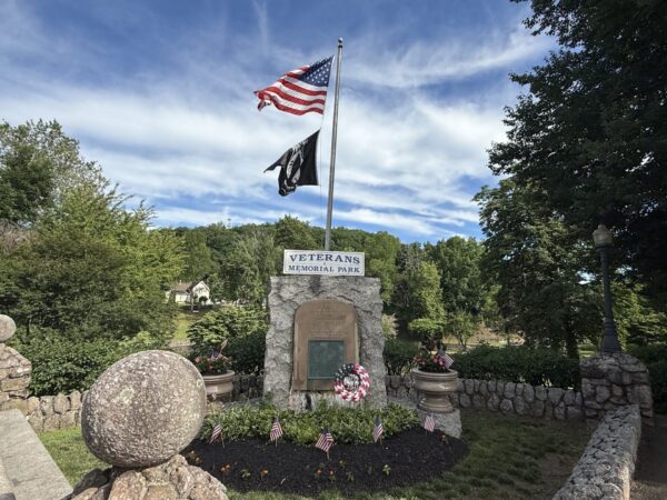 HILLBURN WORLD WAR VETERANS MEMORIAL
