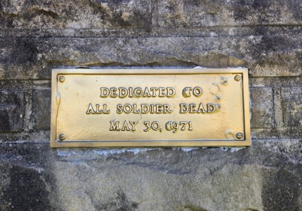 NEW BRIGHTON ETERNAL LIGHT WAR MEMORIAL PLAQUE