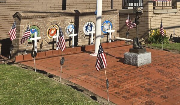 AMERICAN LEGION POST 641 BATTLEFIELD CROSS MEMORIAL
