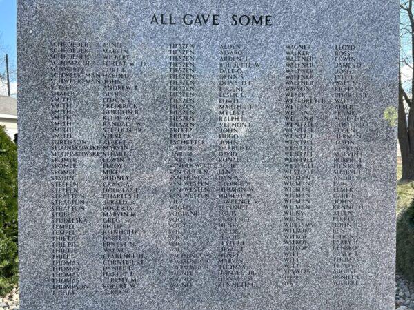 MARION VETERANS MEMORIAL STONE F