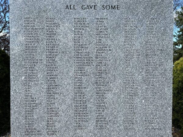 MARION VETERANS MEMORIAL STONE C