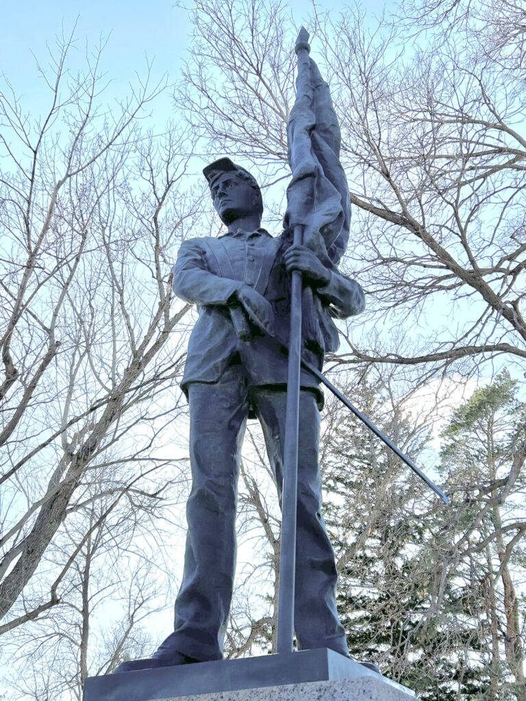 THE ORIGINAL GAR MONUMENT STATUE