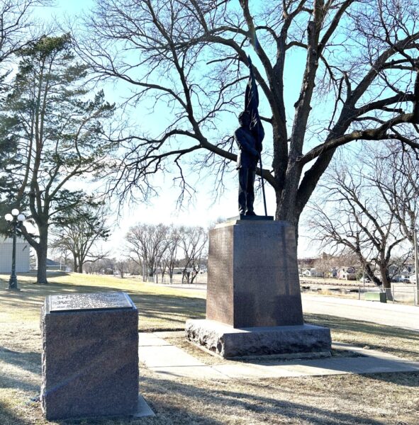 THE ORIGINAL GAR MONUMENT
