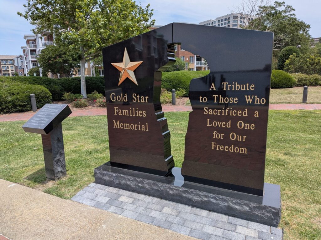 NORFOLK GOLD STAR FAMILIES MEMORIAL MONUMENT