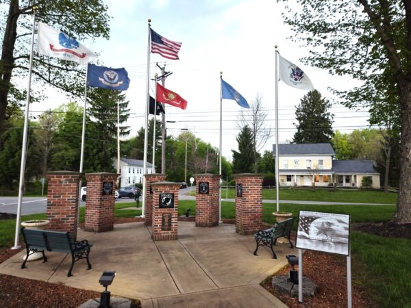 MANUTA VETERANS MEMORIAL