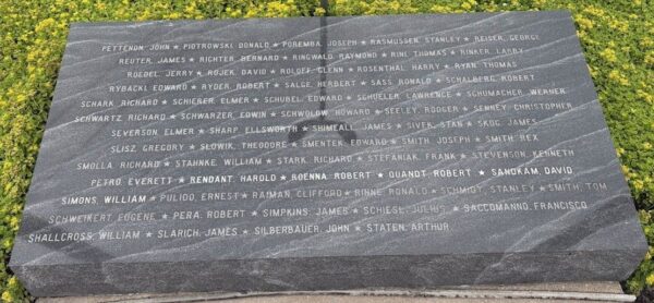 ROSELLE WAR VETERANS MEMORIAL STONE E