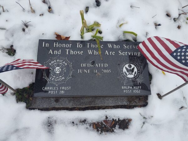 IN HONOR TO THOSE WHO SERVE WAR MEMORIAL TABLET