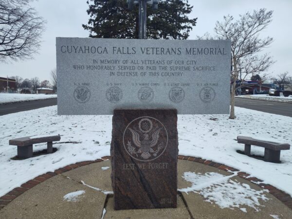CUYAHOGA FALLS VETERNS MEMORIAL