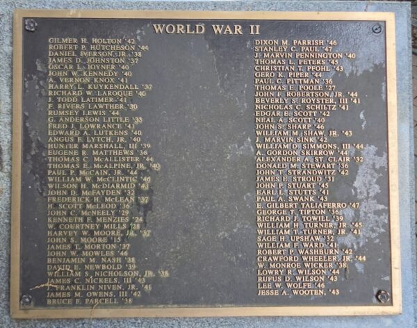 DAVIDSON ALUMNI SUPREME SACRIFICE WORLD WAR II MEMORIAL PLAQUE B