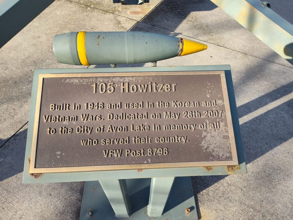 CITY OF AVON LAKE 105 HOWITZER WAR MEMORIAL PLAQUE