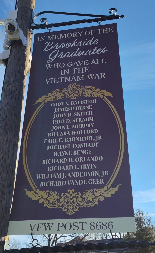 IN MEMORY OF THE BROOKSIDE GRADUATES WHO GAVE ALL IN THE VIETNAM WAR MEMORIAL BANNER