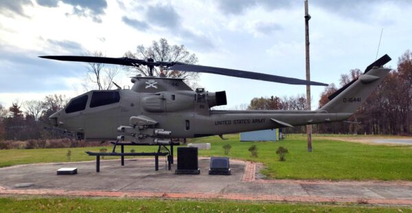 AH-1F AIRCRAFT MEMORIAL