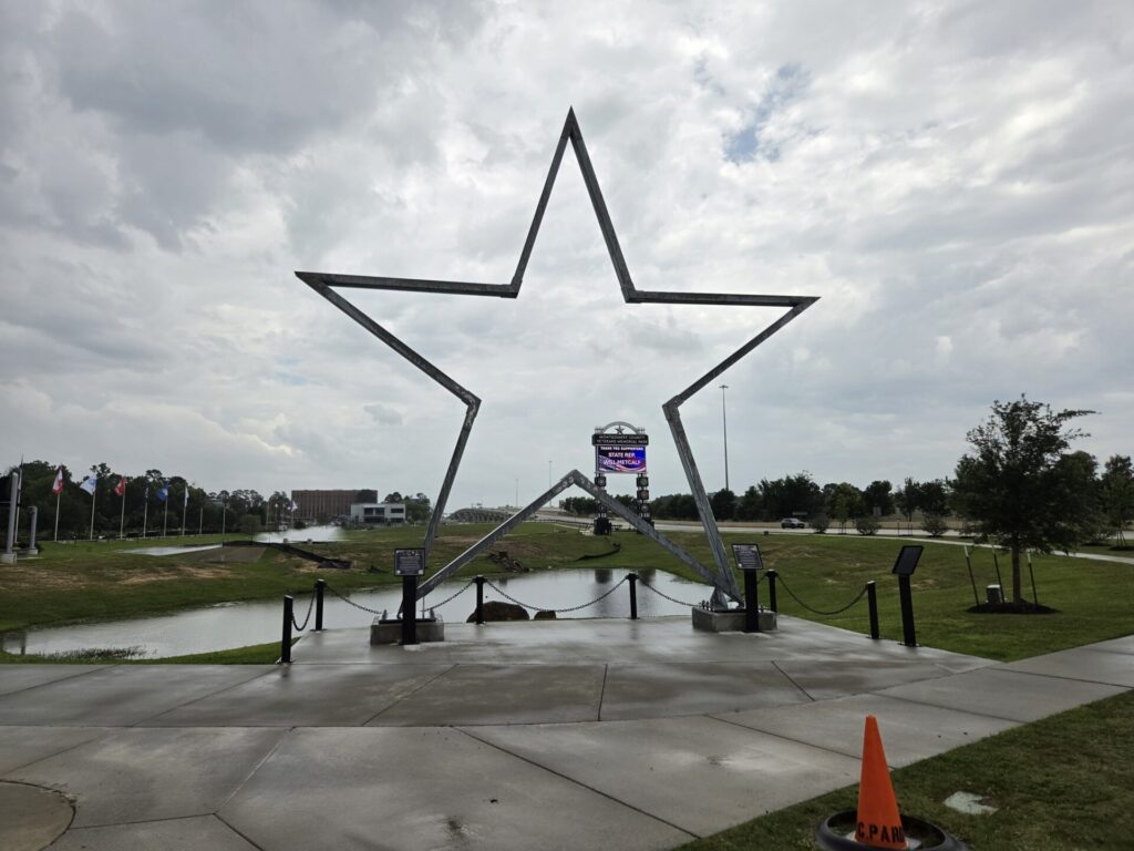 IN HONOR OF WOMEN OF WAR MEMORIAL