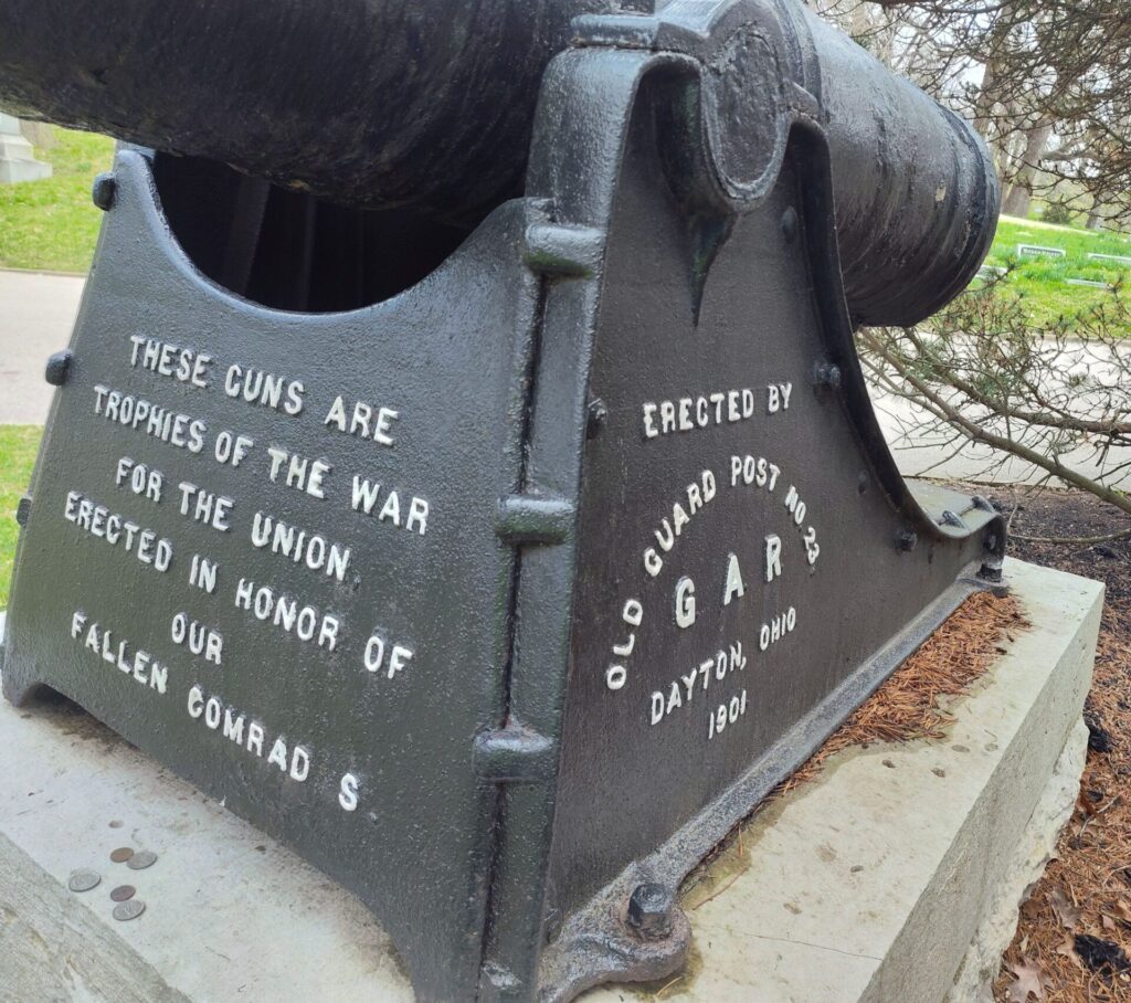 OLD GUARD POST NO. 23 G.A.R. GUN A WAR MEMORIAL PLAQUE
