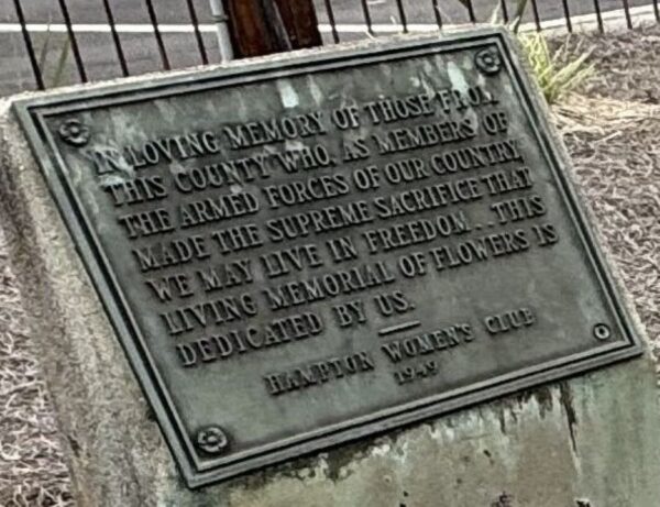 HAMPTON WOMEN’S CLUB VETERANS MEMORIAL PLAQUE
