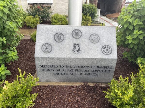 BAMBERG COUNTY VETERANS MEMORIAL FLAGPOLE STONE