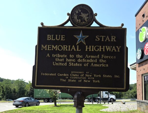 SLOATESBURG BLUE STAR MEMORIAL HIGHWAY MARKER