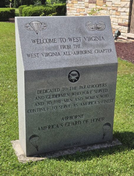 DEDICATED TO THE PARATROOPERS AND GLIDERMEN WAR MEMORIAL