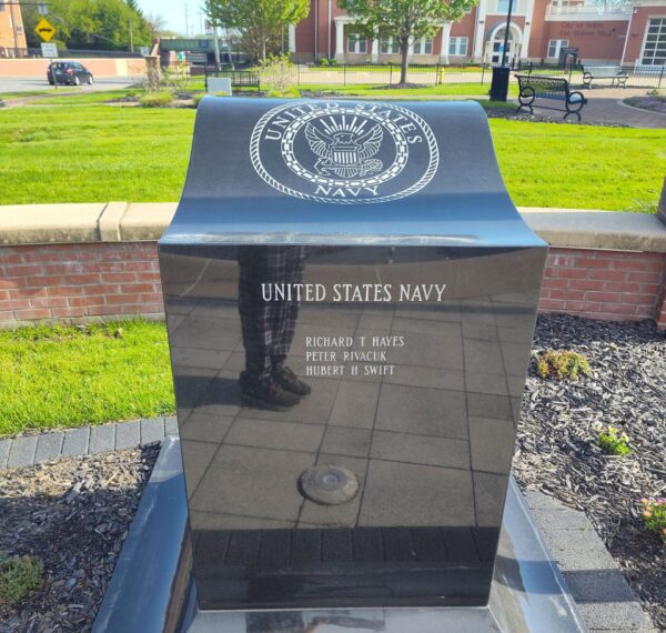 SOLON ALL VETERANS MEMORIAL STONE C