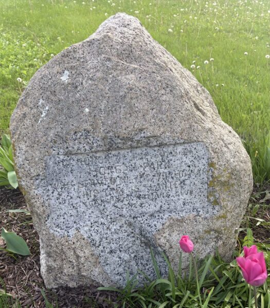 MORGAN PARK WORLD WAR I MEMORIAL TREE STONE
