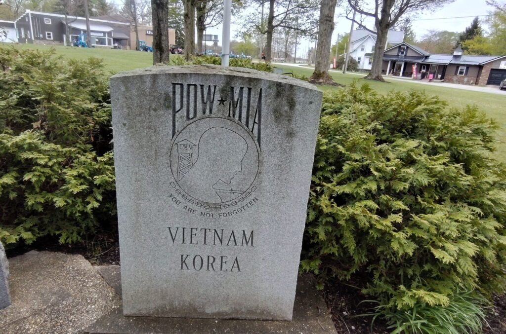 THOMPSON VETERANS MEMORIAL LEFT STONE
