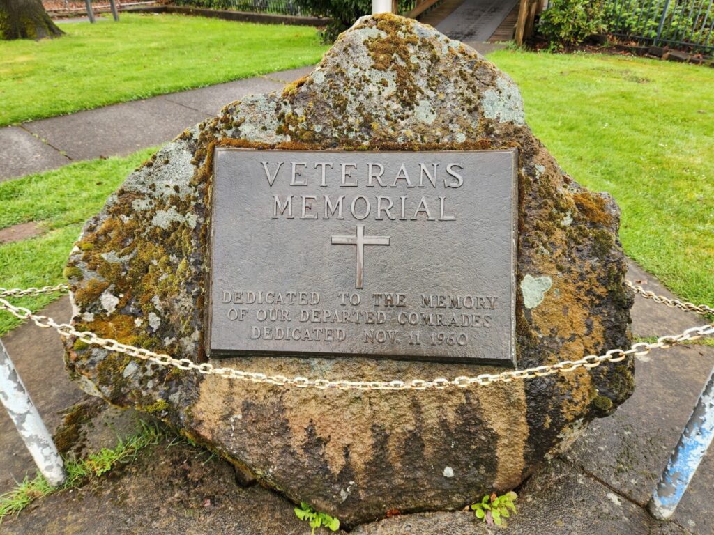 VETERANS MEMORIAL TO OUR DEPARTED COMRADES
