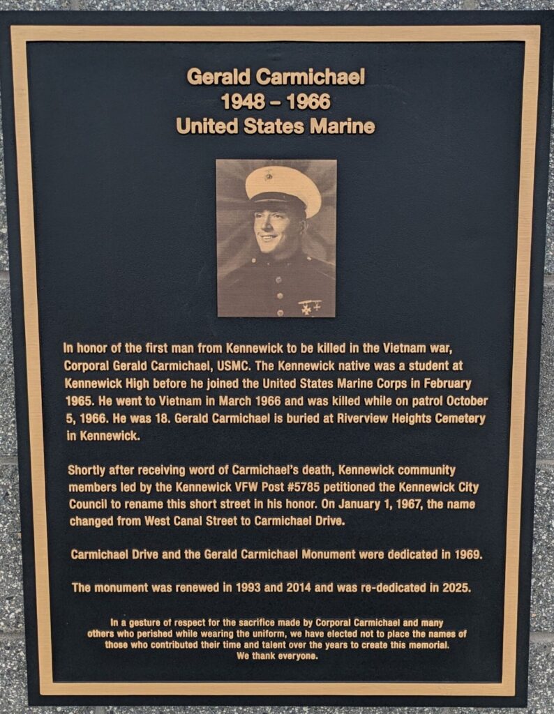 GERALD CARMICHAEL WAR MEMORIAL HONOR PLAQUE