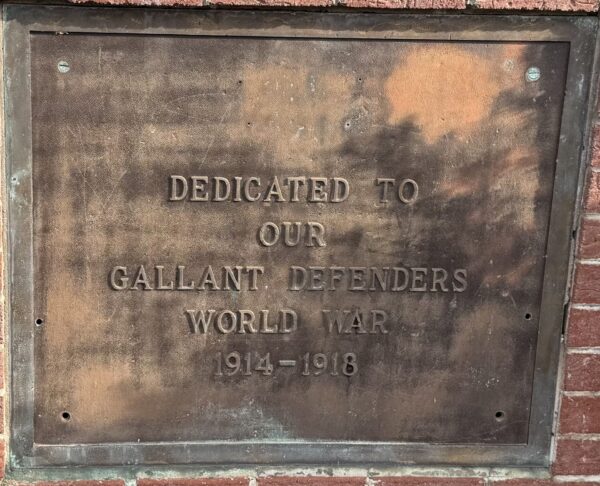 CLIFTON FORGE GALLANT DEFENDERS WORLD WAR MEMORIAL PLAQUE