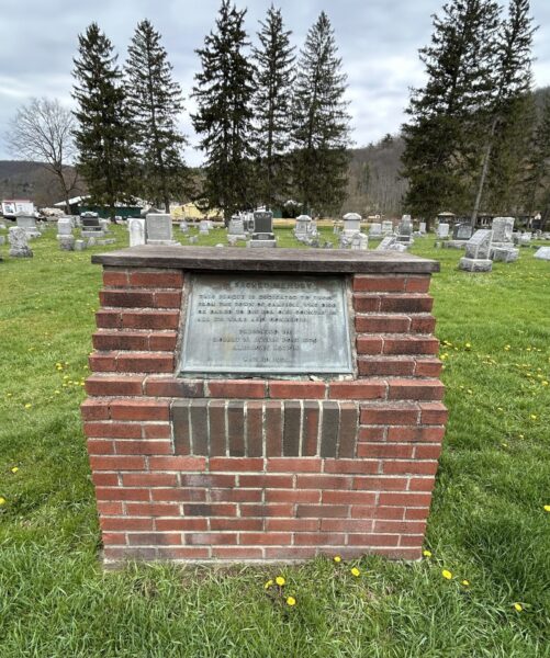IN SACRED MEMORY WAR MEMORIAL