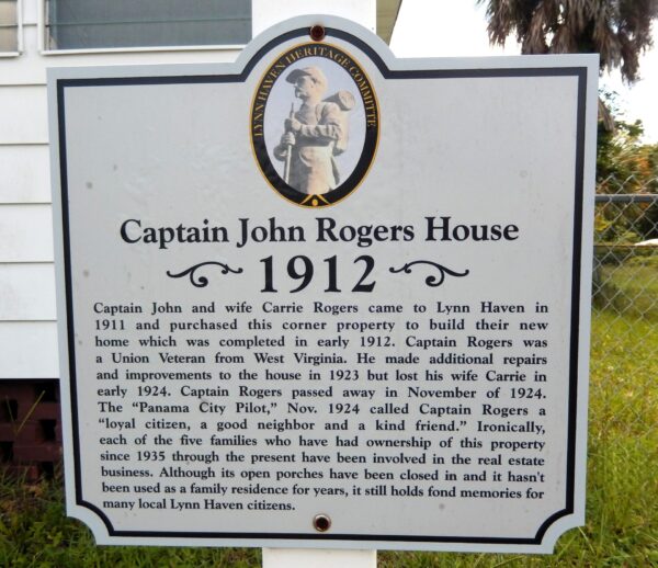 CAPTAIN JOHN ROGERS HOUSE WAR MEMORIAL PLAQUE