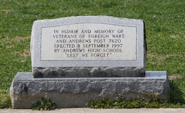 ANDREWS HIGH SCHOOL VETERANS OF FOREIGN WARS MEMORIAL